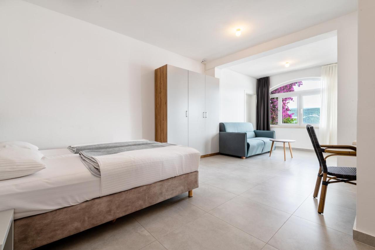 Hotel Villa Barbara Neum Buitenkant foto